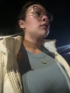 Liulee online show from March 1, 2026, 1:05 am