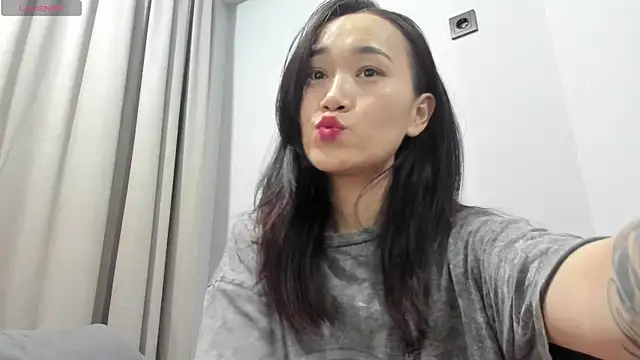 aenie online show from January 14, 2025, 7:43 pm