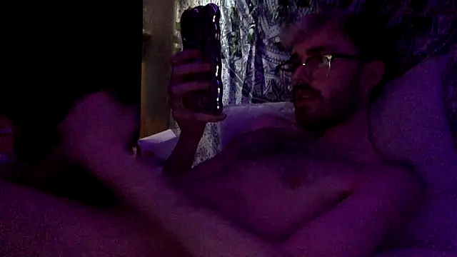 Snapshot of hairynhorny992 chatting on February 18, 2025, 2:59 pm hairynhorny992 online show from February 18, 2025, 2:59 pm