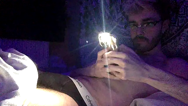 Snapshot of hairynhorny992 chatting on February 21, 2025, 7:54 pm hairynhorny992 online show from February 21, 2025, 7:54 pm