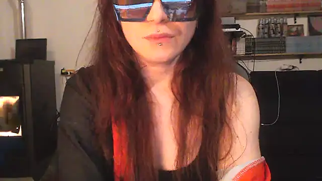 Snapshot of complicata_mente chatting on February 27, 2025, 12:57 am complicata mente online show from February 27, 2025, 12:57 am