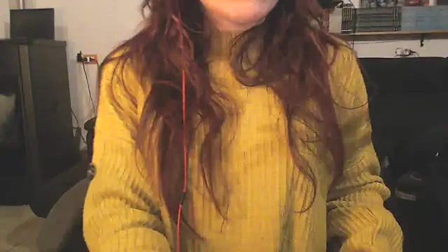 Snapshot of complicata_mente chatting on March 3, 2025, 9:37 pm complicata mente online show from March 3, 2025, 9:37 pm