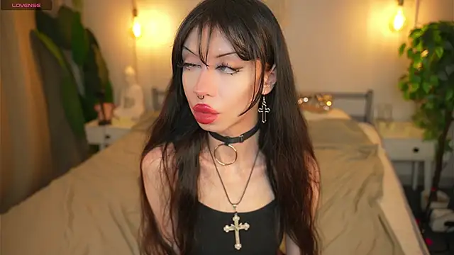 Snapshot of Devilsss_toy chatting on December 1, 2025, 3:46 pm Devilsss toy online show from December 1, 2025, 3:46 pm