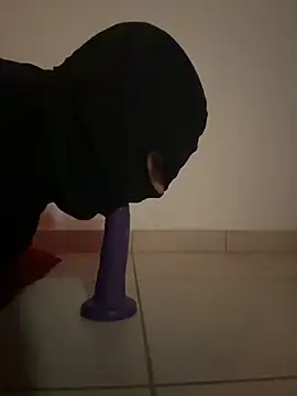 cretanbi online show from March 18, 2025, 2:50 pm