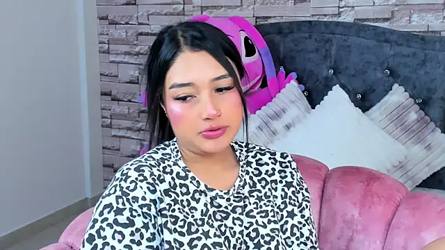 valery Grecoo online show from December 3, 2024, 9:06 pm