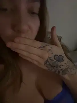 Mandispandis1 online show from January 26, 2025, 3:25 pm