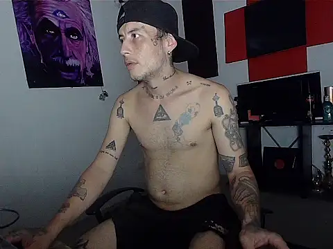 patrik tattoo  online show from April 22, 2026, 4:41 am