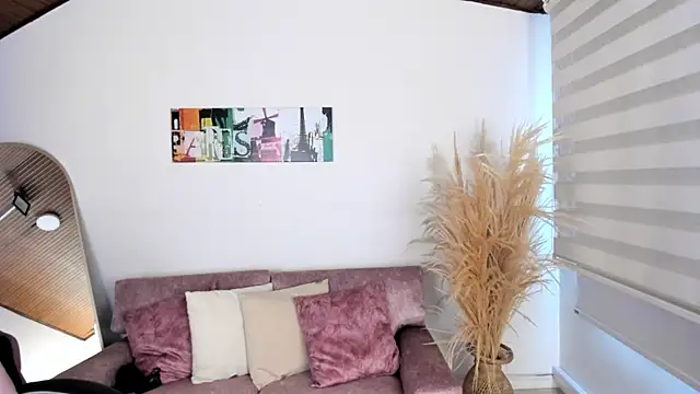 Snapshot of Kitty_Pam chatting on November 29, 2025, 7:47 pm Kitty Pam online show from November 29, 2025, 7:47 pm