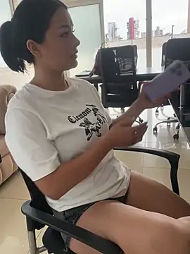 Lola sweeet18 online show from February 10, 2026, 11:53 am