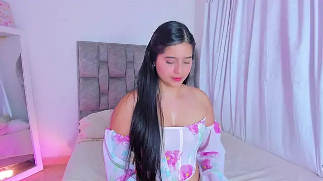 adhara  evanss online show from April 6, 2026, 1:56 am