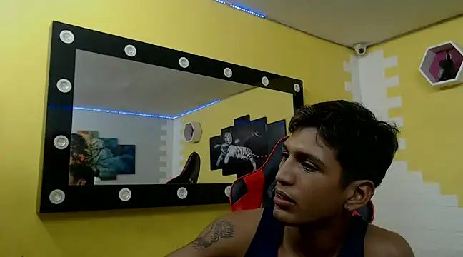 mau elixxx online show from January 14, 2025, 9:02 am