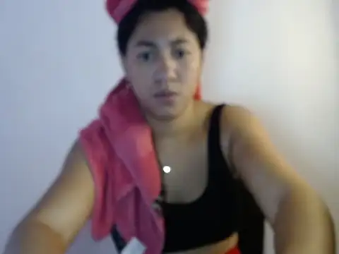 Snapshot of bellacrespalatina chatting on September 12, 2025, 5:45 pm bellacrespalatina online show from September 12, 2025, 5:45 pm