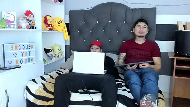  tatho perovich  online show from December 6, 2024, 4:41 am