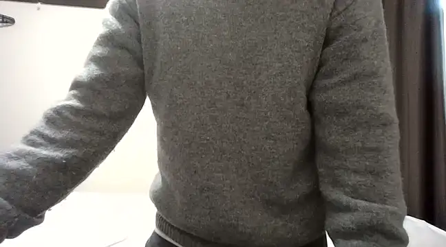 Snapshot of YU-KI00 chatting on March 19, 2025, 3:30 am YU-KI00 online show from March 19, 2025, 3:30 am