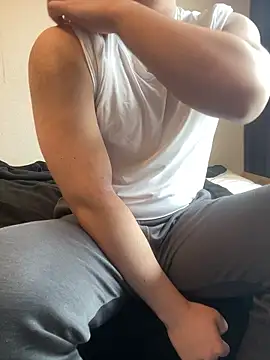 YU-KI00 online show from March 19, 2026, 3:17 am