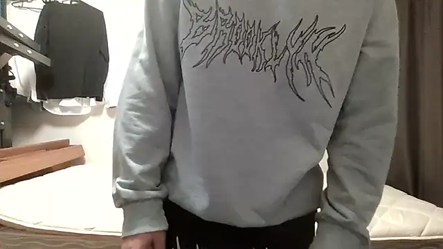 Snapshot of YU-KI00 chatting on October 23, 2025, 1:54 pm YU-KI00 online show from October 23, 2025, 1:54 pm