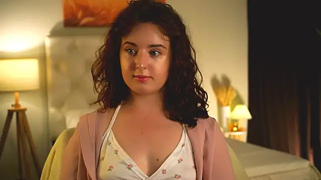 AnnTerry  online show from September 10, 2025, 10:25 am