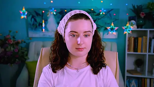 AnnTerry  online show from September 17, 2025, 8:38 am