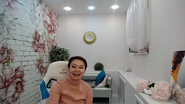 Snapshot of Cutie_Asya chatting on November 13, 2025, 4:16 am Cutie Asya online show from November 13, 2025, 4:16 am