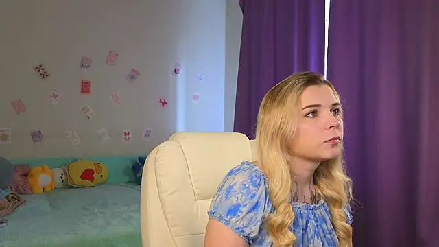 Kate Legend online show from May 28, 2026, 3:58 am