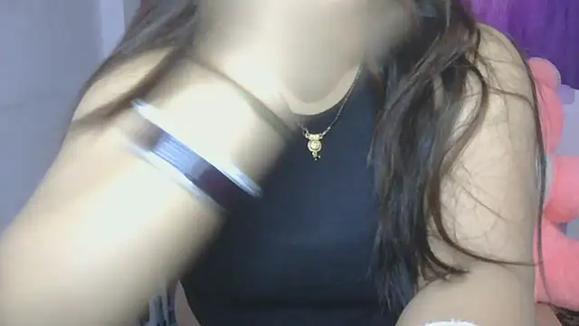 cutie-taara online show from February 19, 2026, 3:47 am