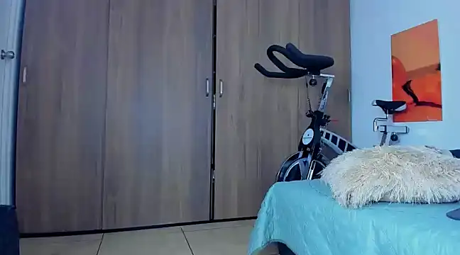 Snapshot of alexafit chatting on March 19, 2025, 11:36 pm alexafit online show from March 19, 2025, 11:36 pm