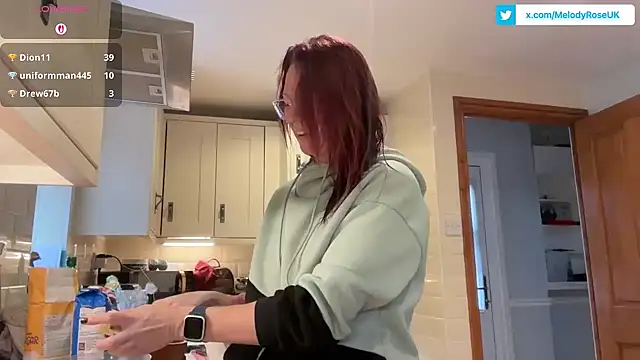 Snapshot of MelodyRoseUk chatting on December 17, 2025, 11:26 am MelodyRoseUk online show from December 17, 2025, 11:26 am