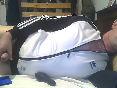 frank32love online show from January 7, 2025, 12:45 am