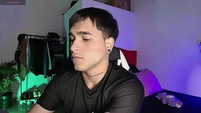 Snapshot of christianwang chatting on June 27, 2026, 1:44 am christianwang online show from June 27, 2026, 1:44 am