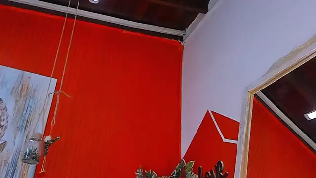 grace miller03 online show from December 18, 2025, 7:07 pm