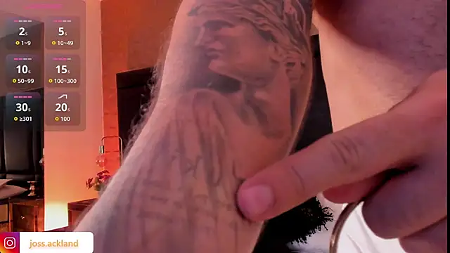 JossAckland online show from October 2, 2025, 7:39 pm