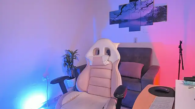 Snapshot of odelei chatting on February 26, 2025, 7:34 am odelei online show from February 26, 2025, 7:34 am