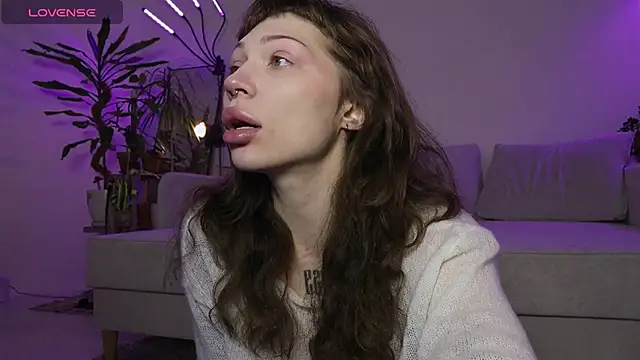 PaulaPratt online show from January 13, 2026, 5:44 am