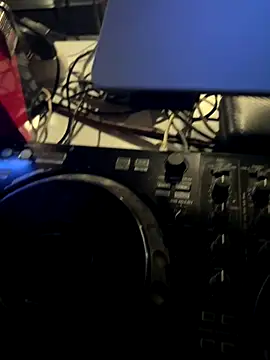 Snapshot of djtimka chatting on October 7, 2025, 5:25 pm djtimka online show from October 7, 2025, 5:25 pm