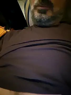 Snapshot of 1talianBeutifulCock chatting on December 17, 2025, 4:01 pm 1talianBeutifulCock online show from December 17, 2025, 4:01 pm