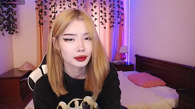 Velvetsky 1 online show from January 19, 2025, 11:12 am