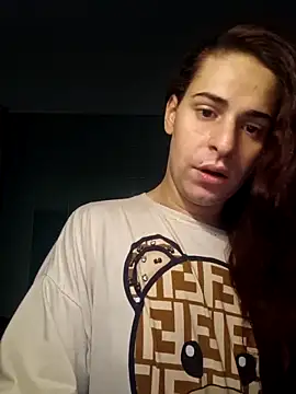 perla97 online show from December 20, 2025, 6:11 pm