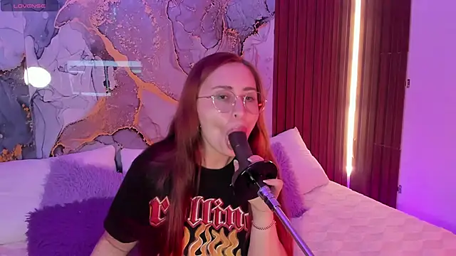 Snapshot of centaurigirl chatting on January 14, 2026, 3:43 am centaurigirl online show from January 14, 2026, 3:43 am