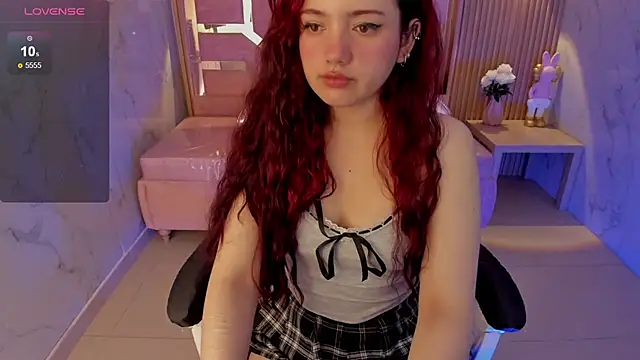 Snapshot of violet_sub chatting on March 20, 2025, 1:04 pm violet sub online show from March 20, 2025, 1:04 pm