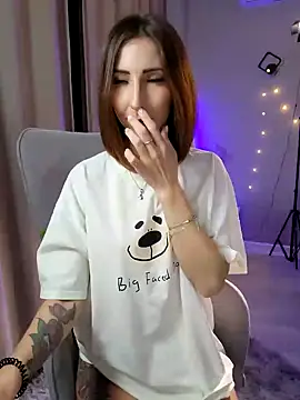 Snapshot of _Moriko_ chatting on January 21, 2025, 3:21 pm Moriko online show from January 21, 2025, 3:21 pm