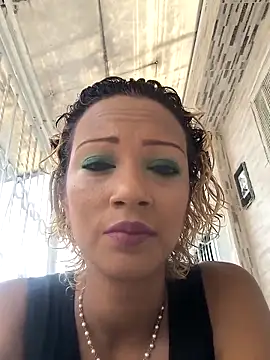 Amaliu  online show from April 20, 2026, 1:24 pm