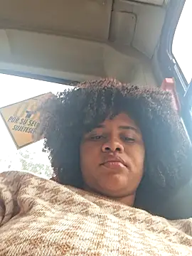 Snapshot of DANIELA_MICHEL chatting on February 2, 2025, 8:41 pm DANIELA MICHEL online show from February 2, 2025, 8:41 pm