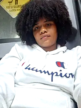 Snapshot of DANIELA_MICHEL chatting on February 6, 2025, 12:54 am DANIELA MICHEL online show from February 6, 2025, 12:54 am