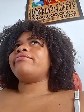 Snapshot of DANIELA_MICHEL chatting on February 27, 2025, 4:54 pm DANIELA MICHEL online show from February 27, 2025, 4:54 pm