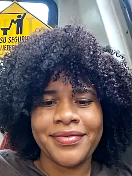 Snapshot of DANIELA_MICHEL chatting on February 1, 2025, 10:55 pm DANIELA MICHEL online show from February 1, 2025, 10:55 pm