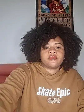 Snapshot of DANIELA_MICHEL chatting on February 18, 2025, 12:59 am DANIELA MICHEL online show from February 18, 2025, 12:59 am