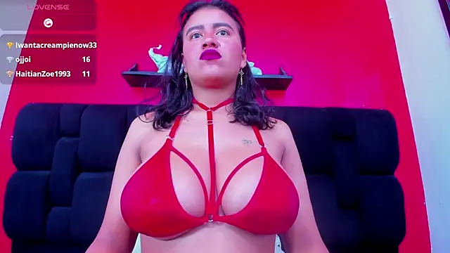 Leah Gomed online show from February 12, 2025, 9:54 pm
