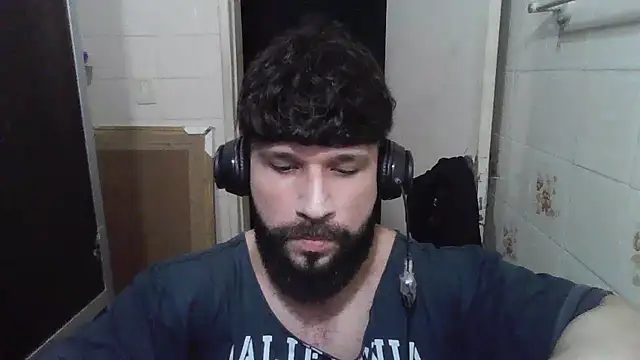 Snapshot of Cauan-t chatting on March 3, 2025, 2:00 am Cauan-t online show from March 3, 2025, 2:00 am