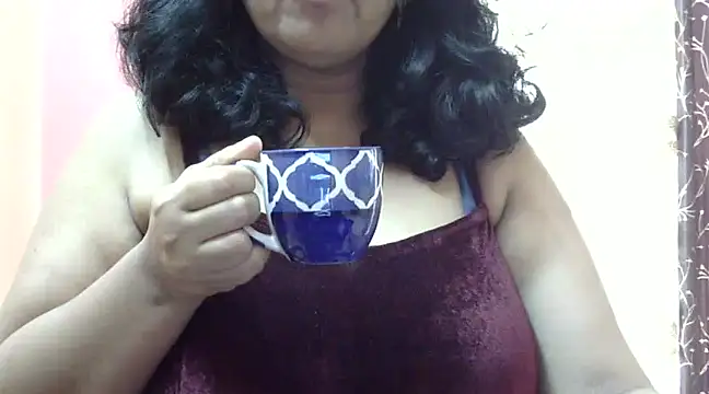 Snapshot of Riya_riyaa chatting on January 16, 2025, 1:27 am Riya riyaa online show from January 16, 2025, 1:27 am