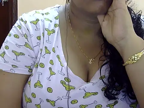 Snapshot of Riya_riyaa chatting on September 14, 2025, 6:14 am Riya riyaa online show from September 14, 2025, 6:14 am